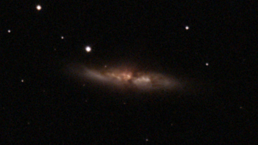 [EAA] M82 시가은하